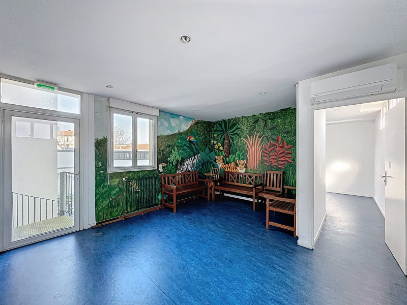 Location Bureau de 64 m² Maisons-Alfort Charentonneau