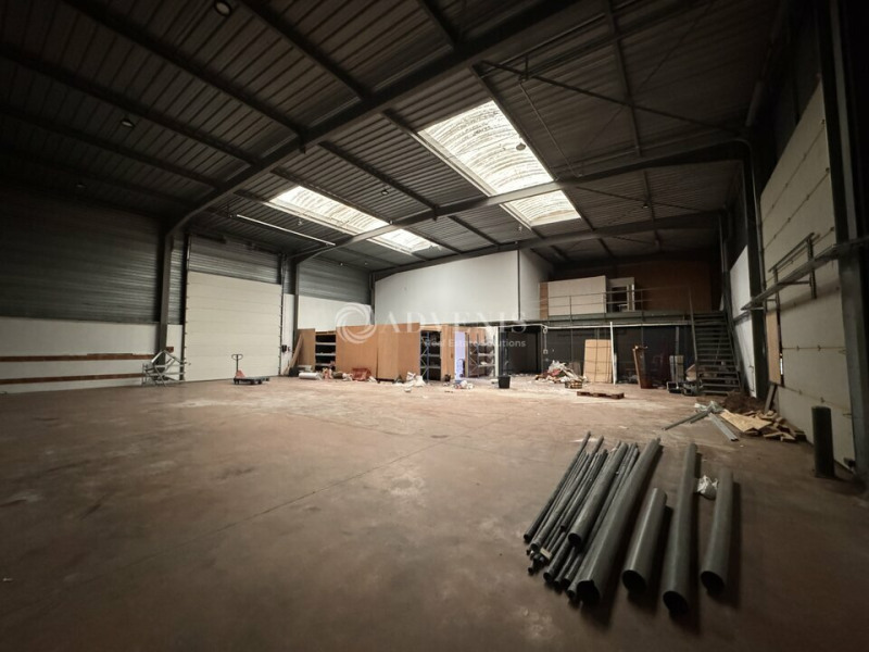 Location Local d'activités de 650 m² Gretz-Armainvilliers Nord Ouest