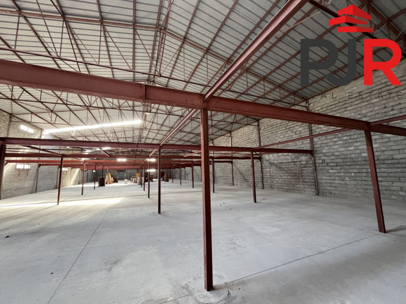 Location Local d'activités / Entrepôt Vitrimont