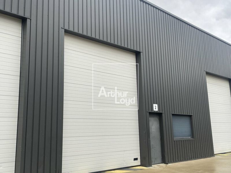 Location Local d'activités de 253 m² Cesson Nord-Centre