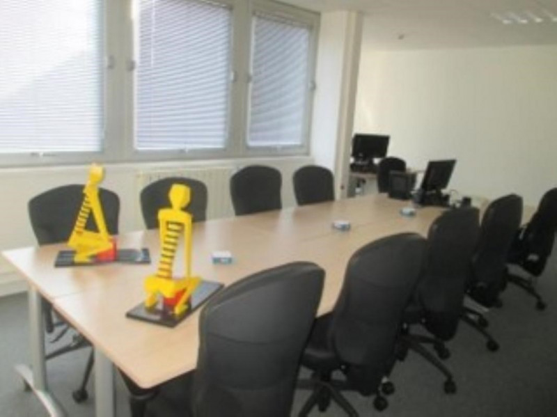 Location Local d'activités CharentonlePont (94) de 14611 m² dispo