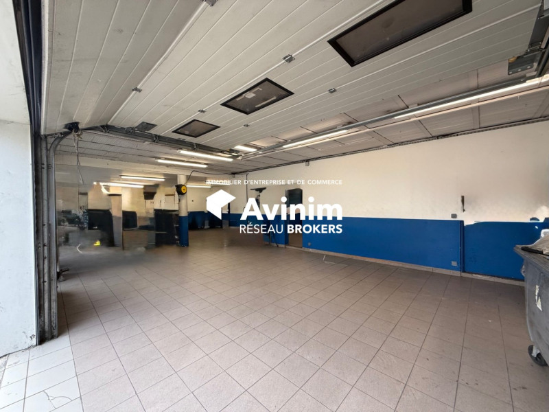 Location Local commercial de 340 m² Pierrelaye