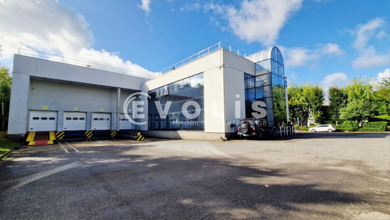 Location Local d'activités de 4370 m² Bussy-Saint-Georges Centre Ville Sud Ouest