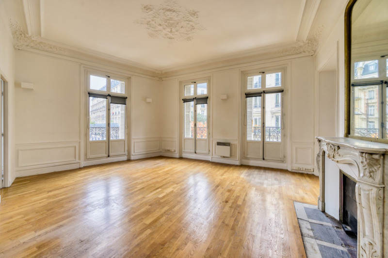 Location Bureau Paris 3ème