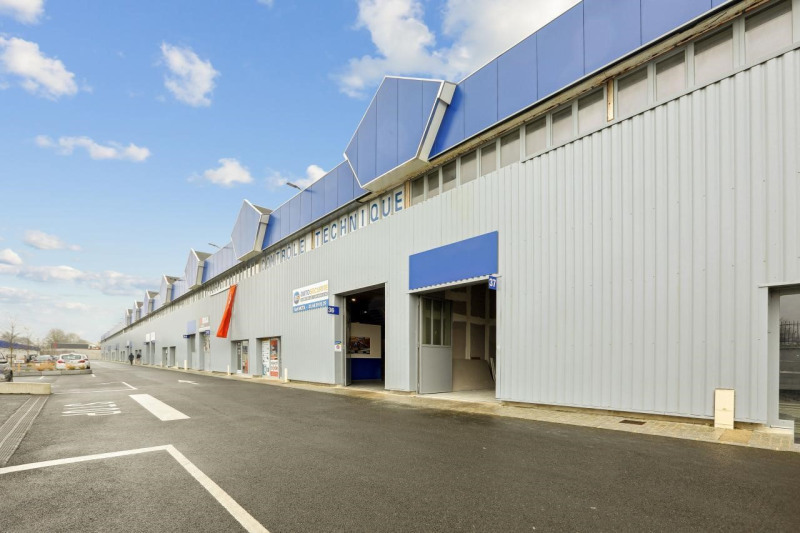 Location Local d'activités de 7107 m² Vaux-le-Pénil Centre Nord