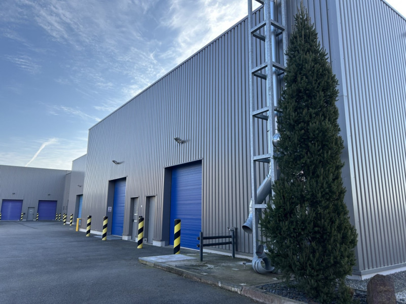 Location Local d'activités / Entrepôt Les Sorinières