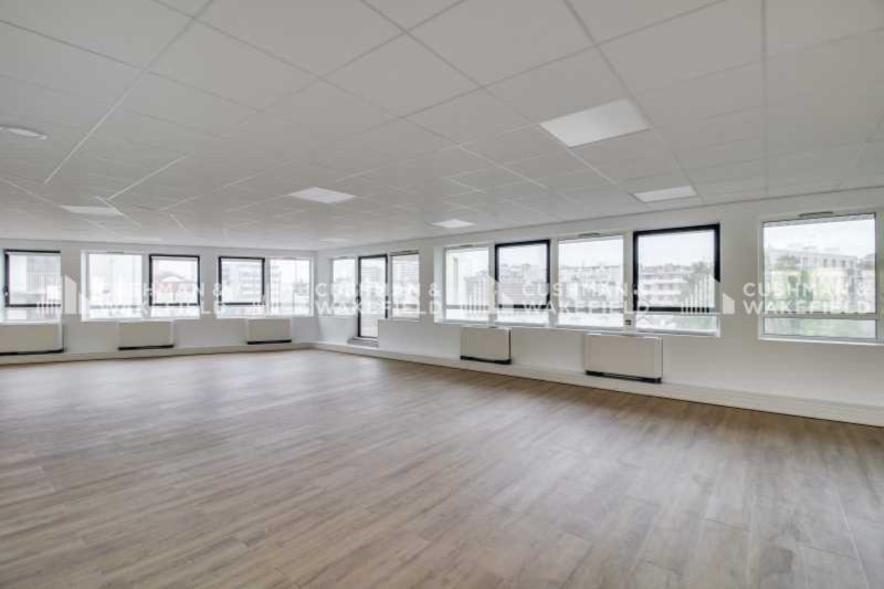 Location Bureau de 143 m² Issy-les-Moulineaux Espaces Jeunes