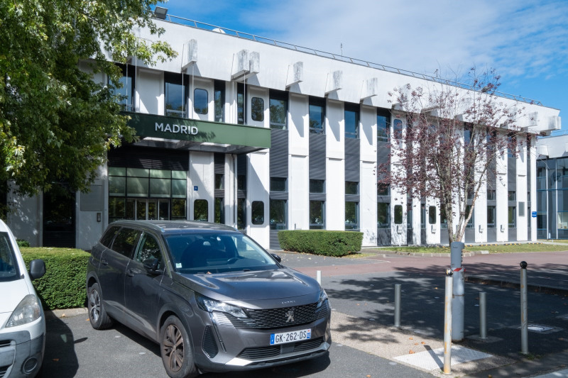 Location Local d'activités de 2658 m² Rungis Silic