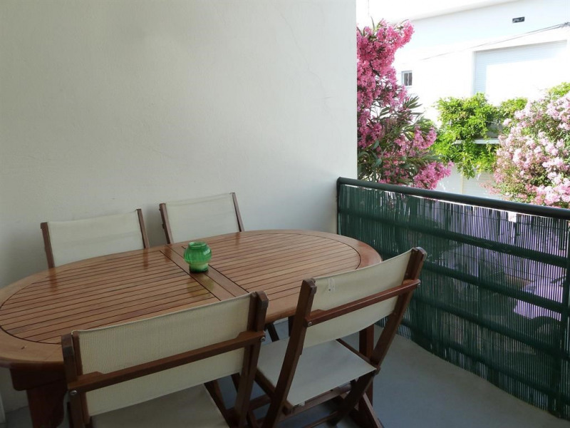 Appartement De Vacances A Royan En Poitou Charentes Pour 6 Pers 50m Amivac Com