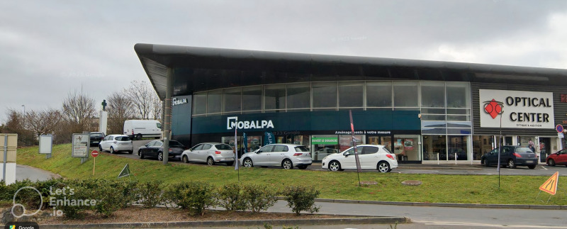 Location Local commercial de 313 m² Osny L'Oseraie