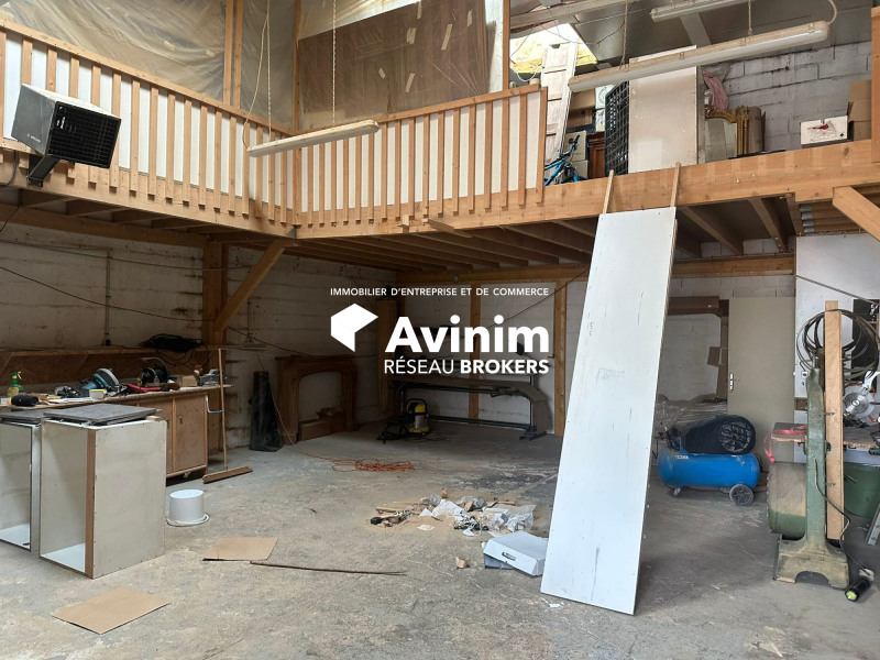 Location Entrepôt de 130 m² Saint-Leu-la-Forêt
