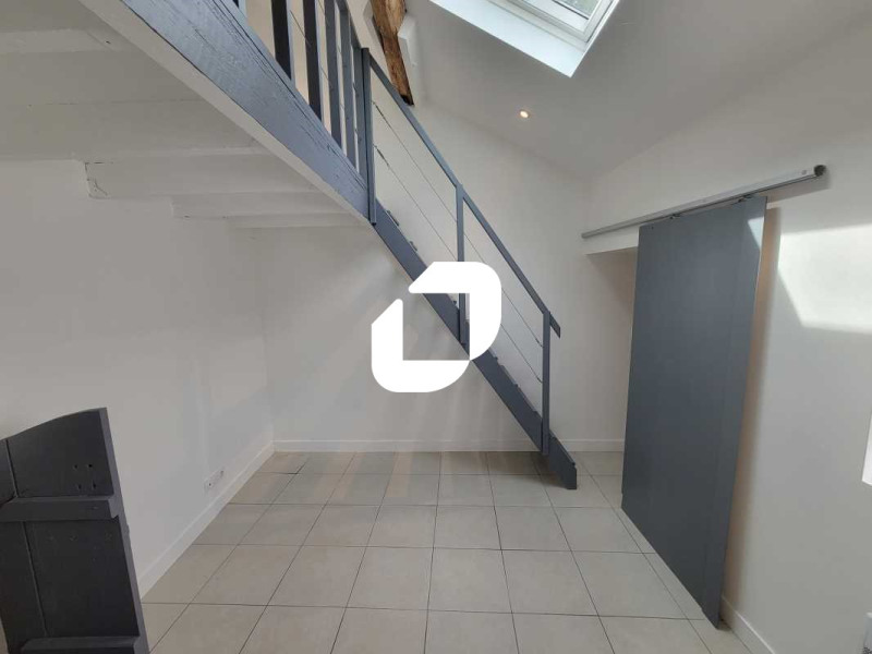 Location Bureau de 83,8 m² Montlhéry
