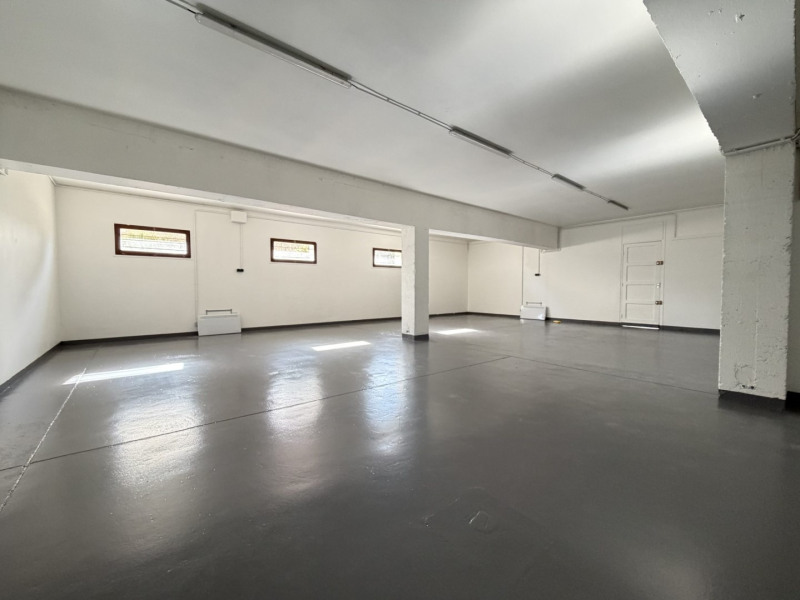 Location Entrepôt de 120 m² Morsang-sur-Orge Le Marché