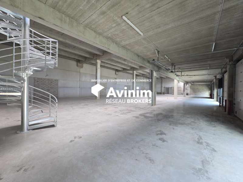 Location Entrepôt de 341 m² Bobigny Les Vignes