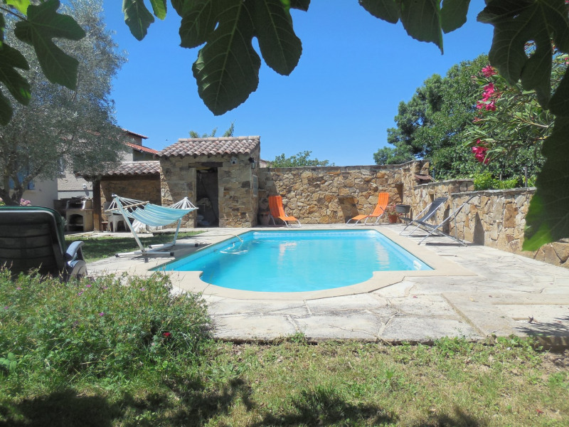 Belle maison avec piscine située sur Saint-Juéry,