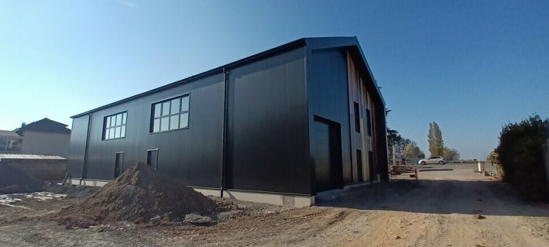 Location Local d'activités / Entrepôt Gainneville