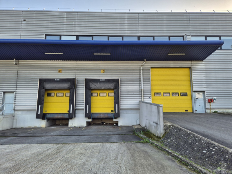 Location Entrepôt de 1835 m² Combs-la-Ville Bois l'Eveque