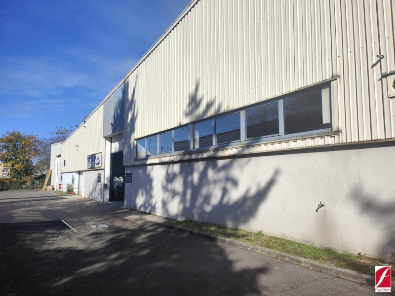 Location Entrepôt de 1792 m² Saint-Fargeau-Ponthierry