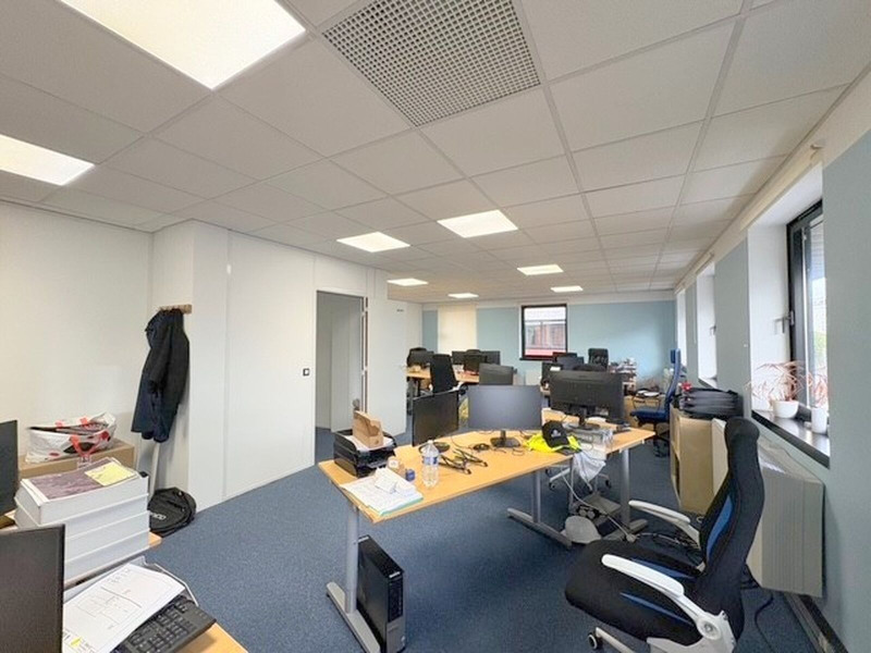 Location Bureau de 250 m² Le Pecq Canada Jean Jaures