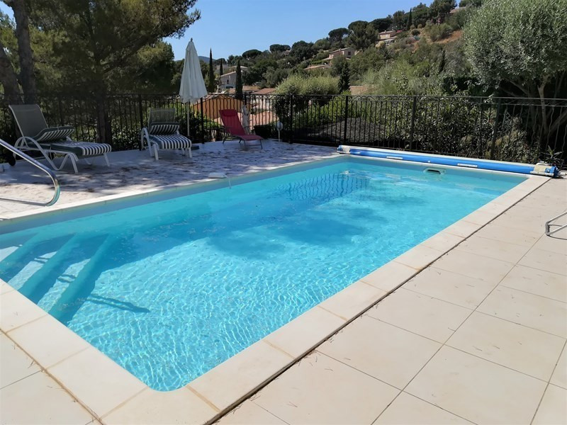 Maison De Vacances A Bormes Les Mimosas En Provence Alpes Cote D Azur Pour 8 Pers 180m Amivac Com