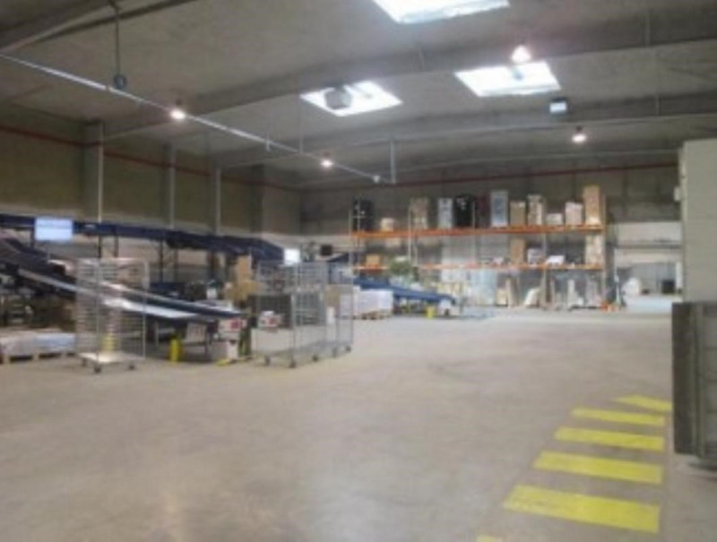 Location Local d'activités CharentonlePont (94) de 14611 m² dispo