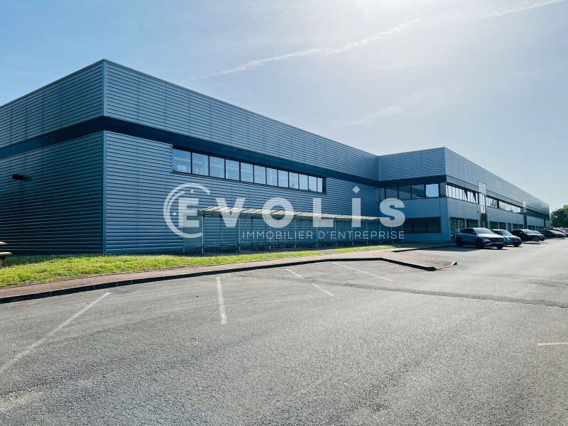 Location Bureau de 3299 m² Combs-la-Ville Beausoleil