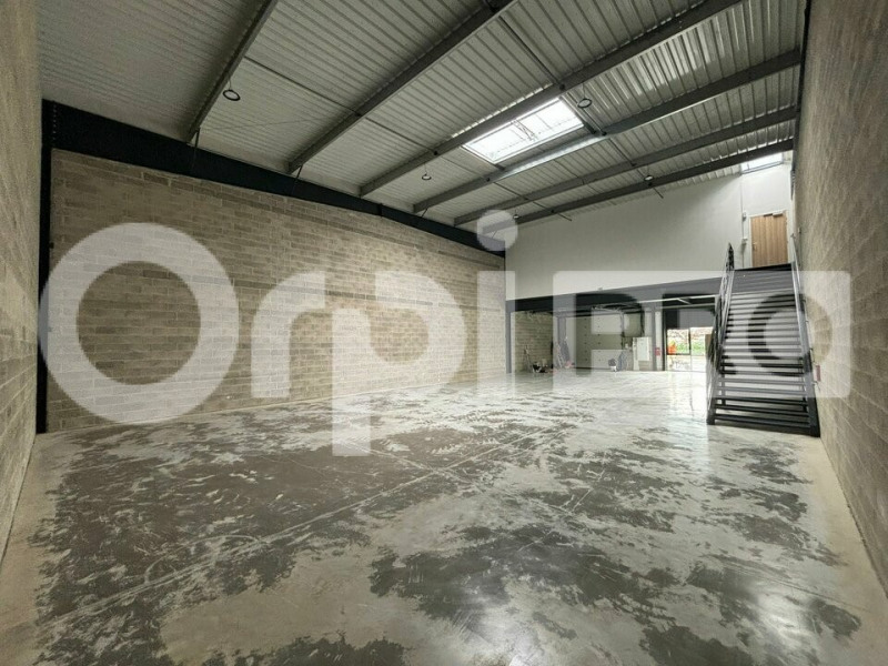Location Local d'activités / Entrepôt Bondoufle