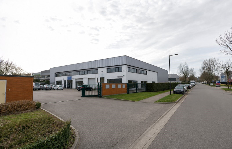 Location Bureau de 720 m² Bois-d'Arcy Bois de la Couronne