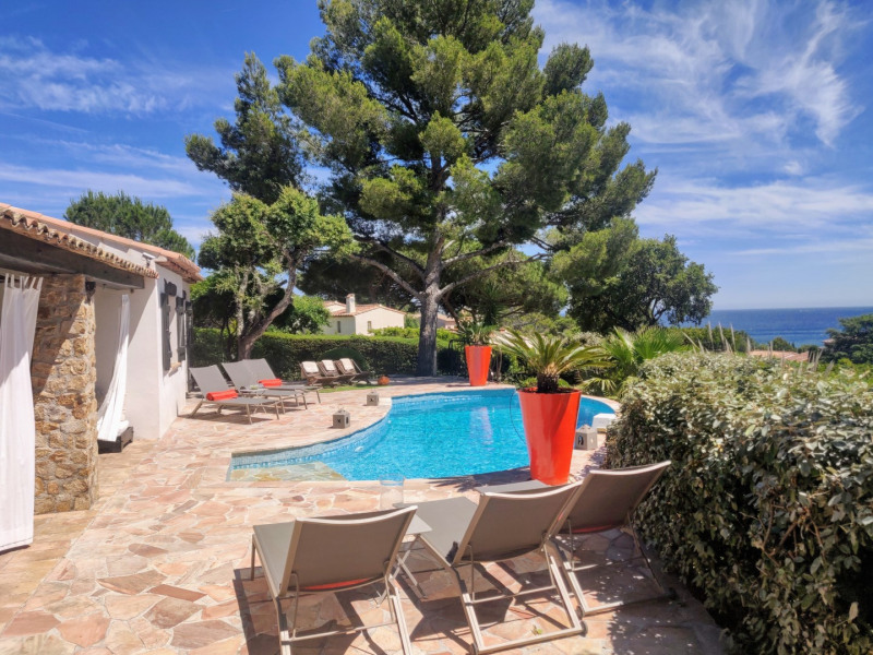 Maison De Vacances A Frejus En Provence Alpes Cote D Azur Pour 8 Pers 120m Seloger Vacances
