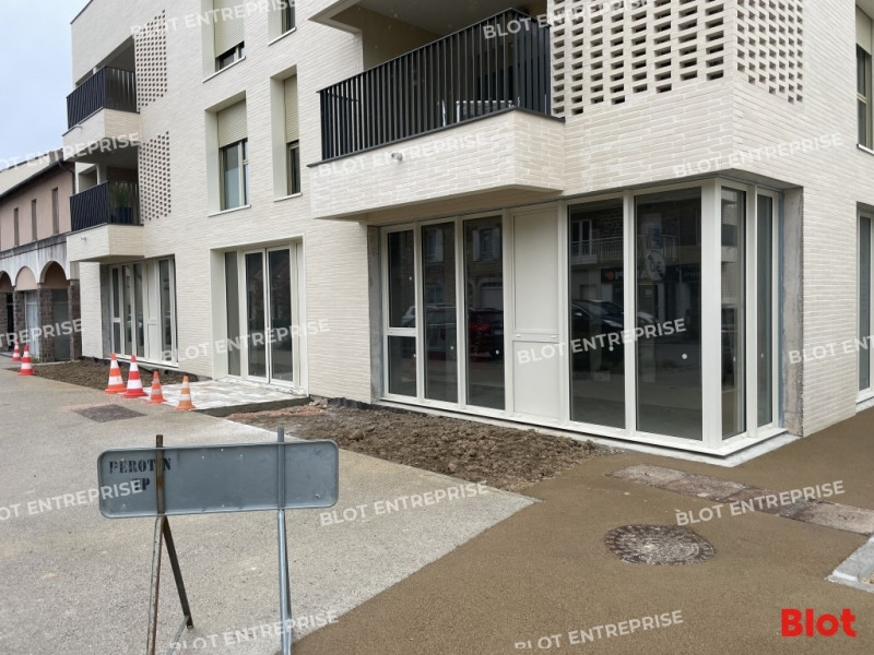Vente Local commercial Montauban-de-Bretagne