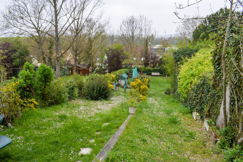 à Carrières-sur-Seine (78420)