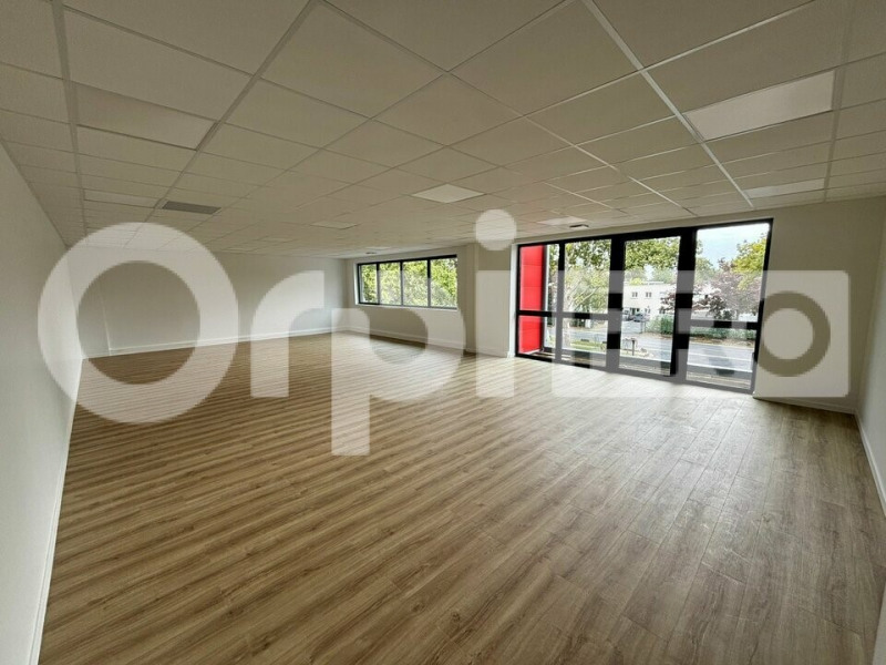 Location Local d'activités / Entrepôt Bondoufle