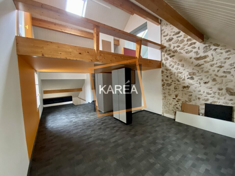 Location Bureau de 100 m² Chessy