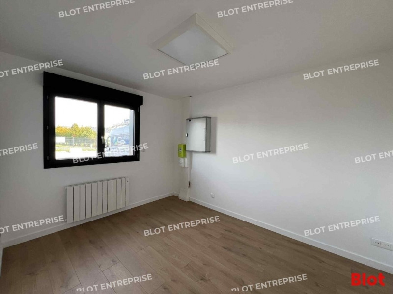 Location Local d'activités / Entrepôt Iffendic