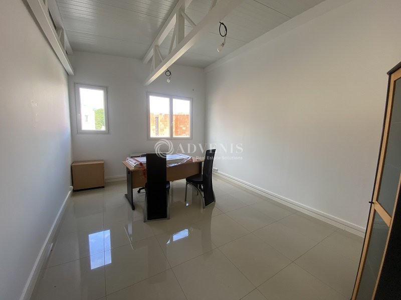 Location Bureau de 20 m² Les Essarts-le-Roi Gallot