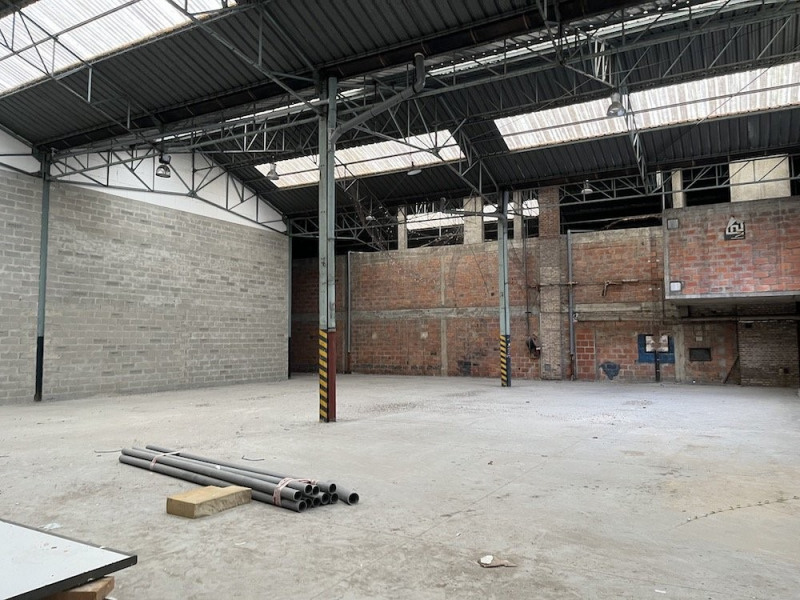 Location Local d'activités / Entrepôt Amfreville-la-Mi-Voie