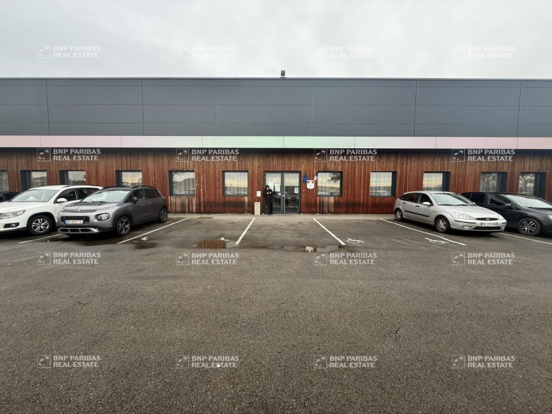 Location Local d'activités / Entrepôt Argancy