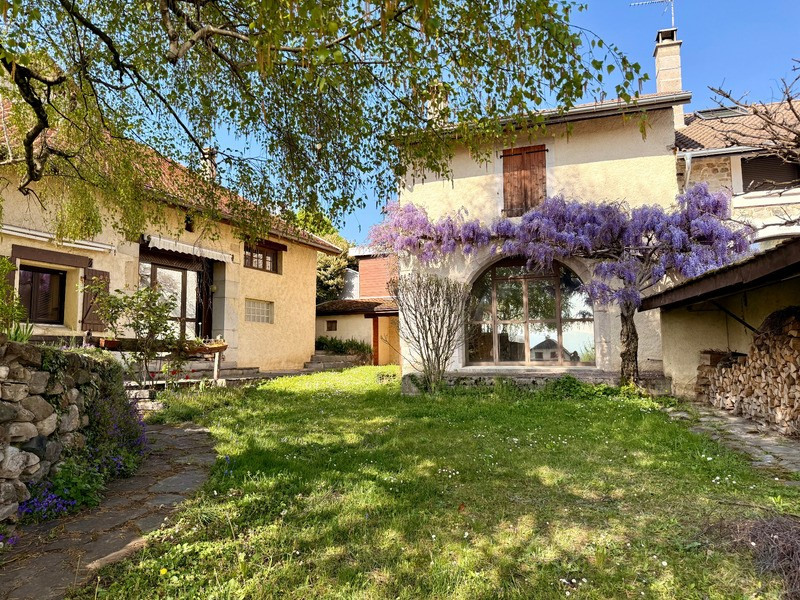 Maison de luxe à vendre à Cessy
