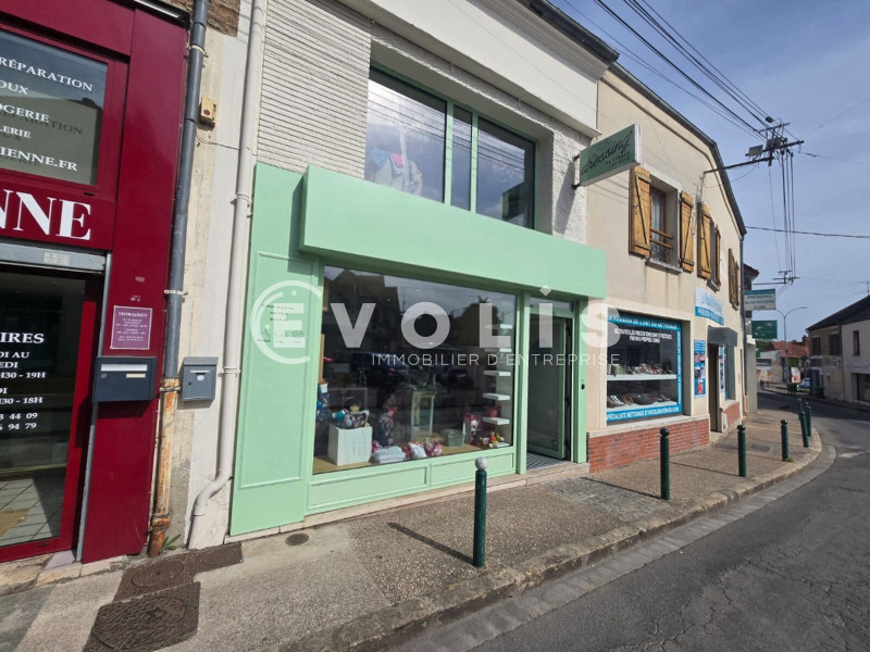 Location Local commercial de 80 m² Ballancourt-sur-Essonne