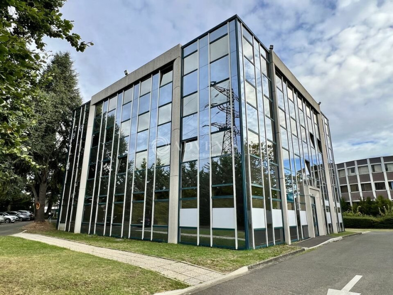 Location Bureau de 381 m² Pontoise Saint Martin