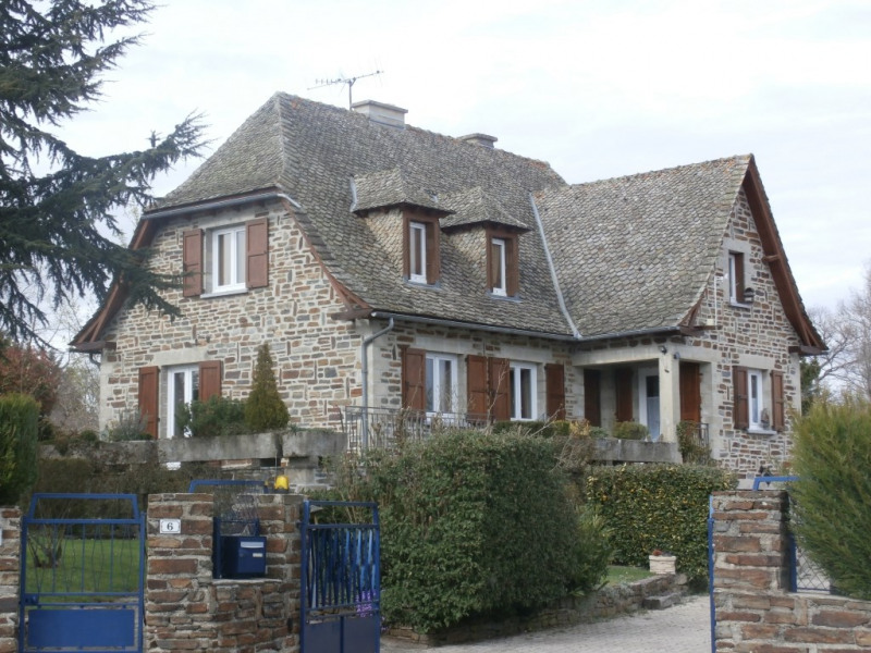 MAISON VUE DE L'ENTREE