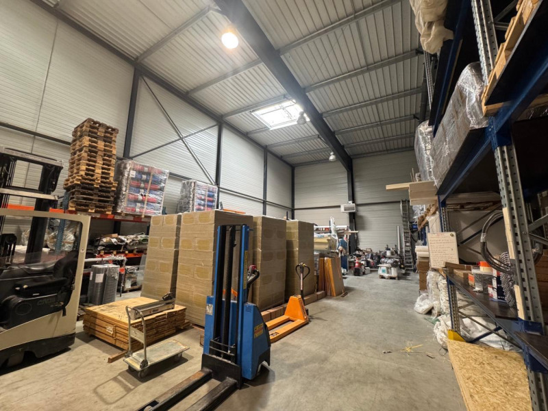Location Local d'activités de 1064 m² Cormeilles-en-Parisis Carriere-Bois Rochefort