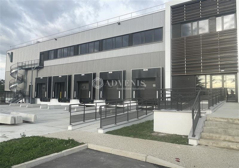 Location Entrepôt de 12633 m² Garges-lès-Gonesse Doucettes