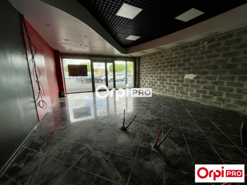 Location Local commercial Loos
