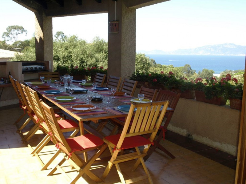 Grande villa accueillante avec vue sur mer et piscine privée, classée 4 étoiles