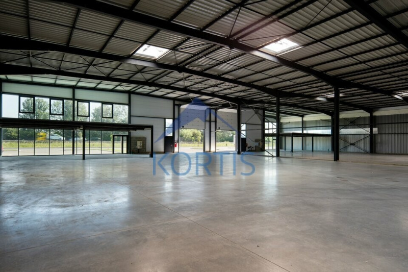 Location Local d'activités / Entrepôt Ambérieux