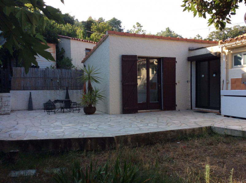 Maison De Vacances A Sari Solenzara En Corse Pour 10 Pers
