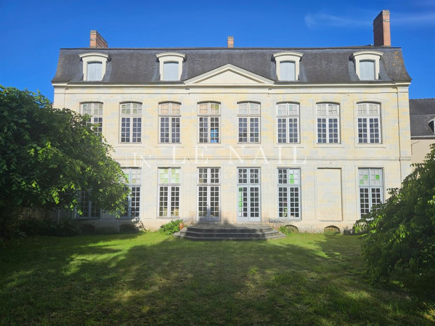 Hôtel particulier à vendre à La Flèche