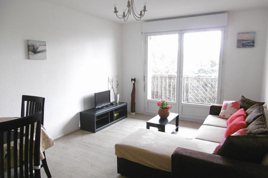 Appartement De Vacances A Gujan Mestras En Aquitaine Pour 3 Pers 43m Amivac Com
