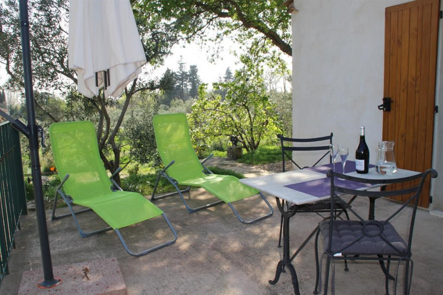 Gite De Vacances A Paradou En Provence Alpes Cote D Azur Pour 4